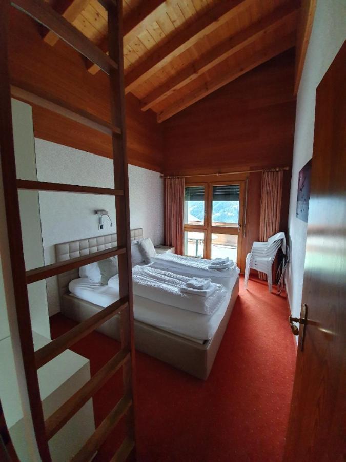 Aparthotel Ambassador Bellwald Eksteriør bilde