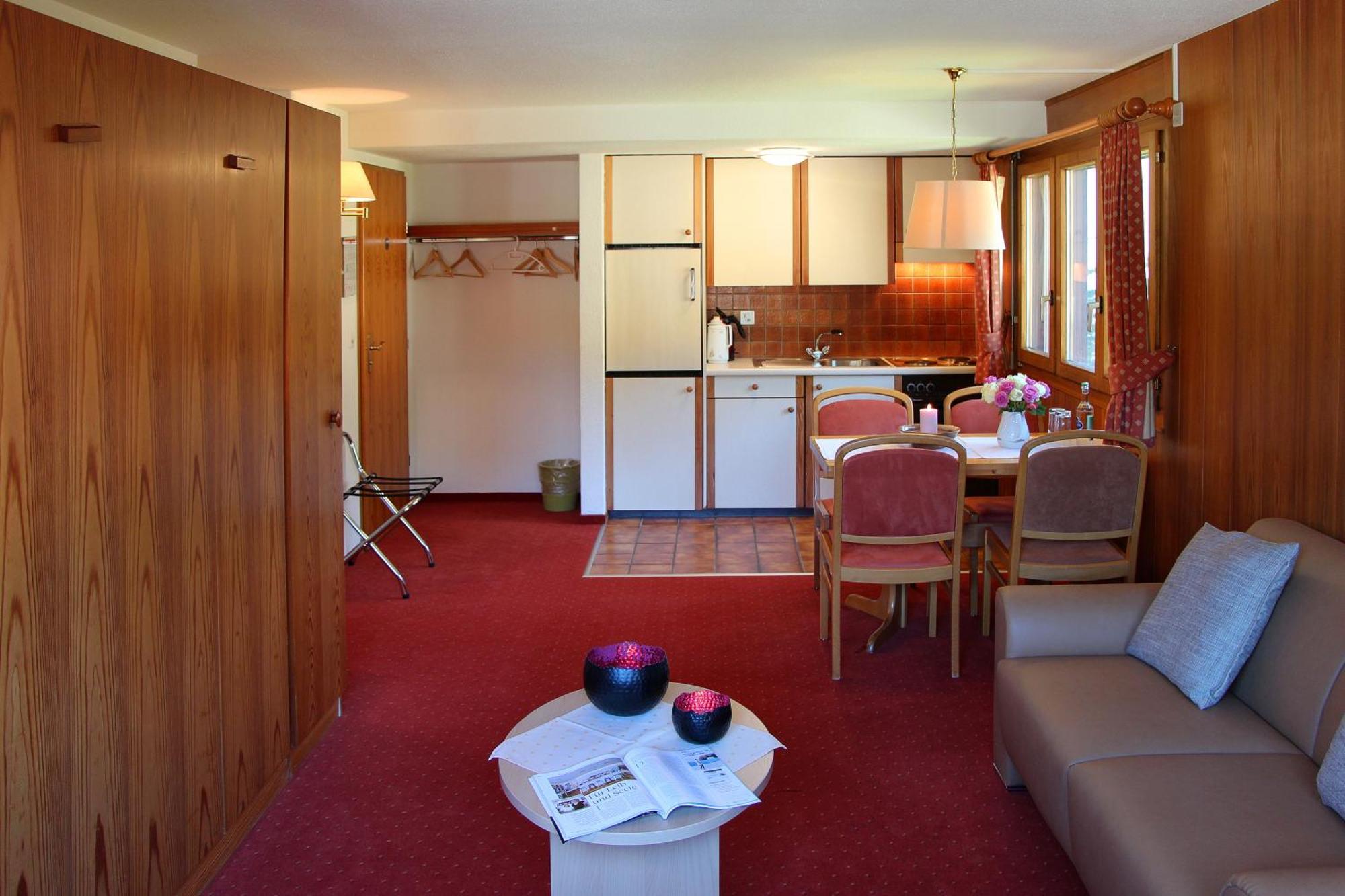 Aparthotel Ambassador Bellwald Rom bilde